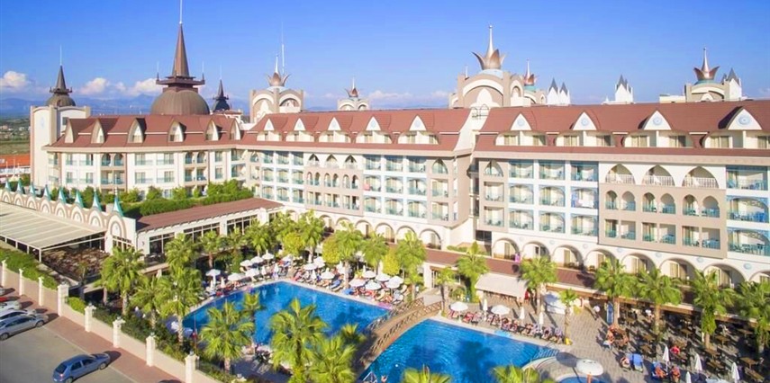Side Crown Palace — 1